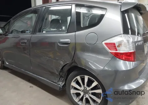 2013 Honda Fit Sport z USA, uszkodzony, nr VIN JHMGE8H51DC001448